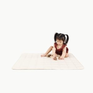 Ivory Square Quilted Mat