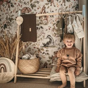 Cute Forest Animals Light Wallpaper