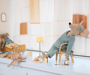 Maxi Mouse in Pyjamas