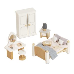 Wooden Dolls house Bedroom - 19 Piece