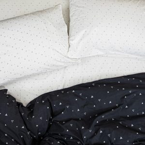 Organic Cosmic Triangles Duvet Cover