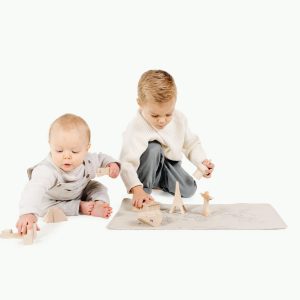 World Map Changing Mat